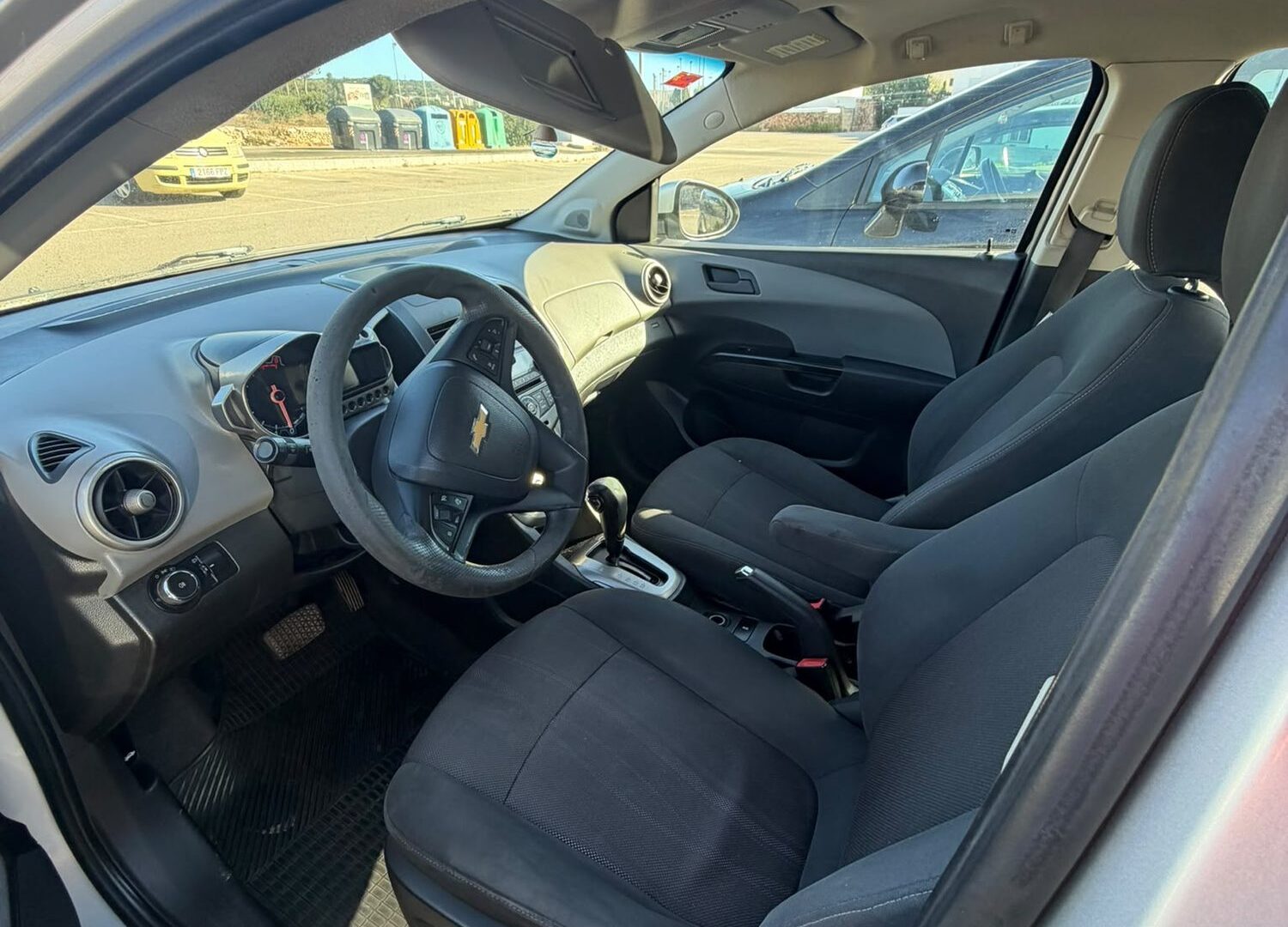 Chevrolet Aveo Automático – 5 plazas — foto 2