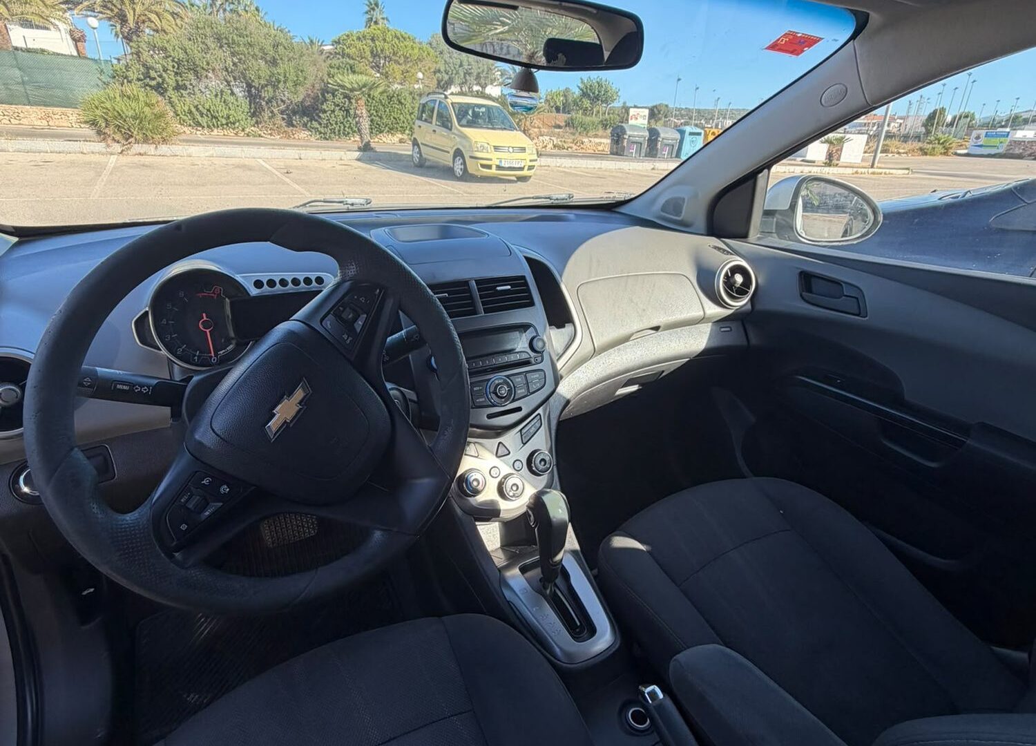 Chevrolet Aveo Automático – 5 plazas — foto 5